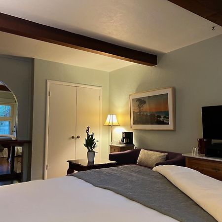 Carmel Garden Inn Ngoại thất bức ảnh