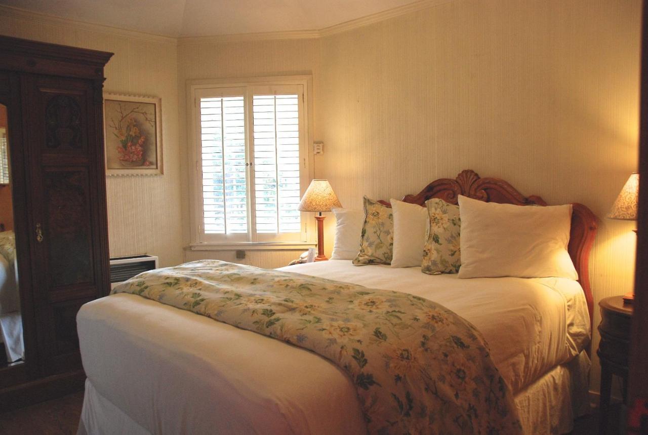 Carmel Garden Inn Phòng bức ảnh